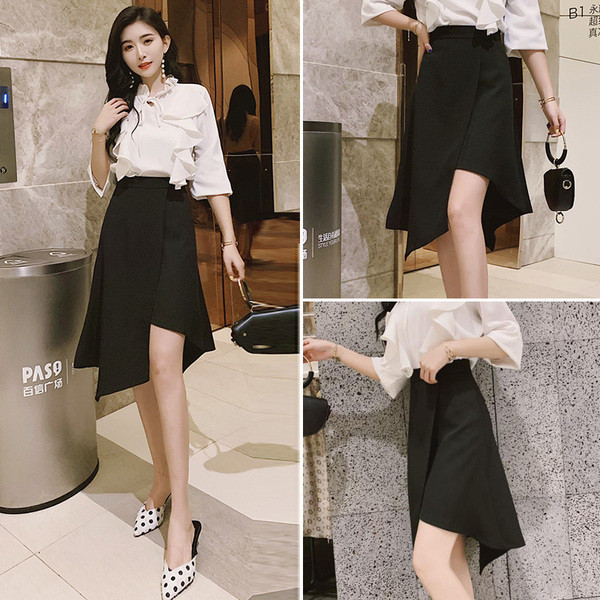 Asimetriškas moteriškas sijonas aukštu liemeniu – naujas modelis