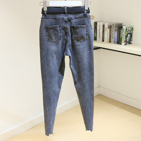 Modernūs moteriški džinsai Slim-modelis aukštu juosmeniu ir diržu