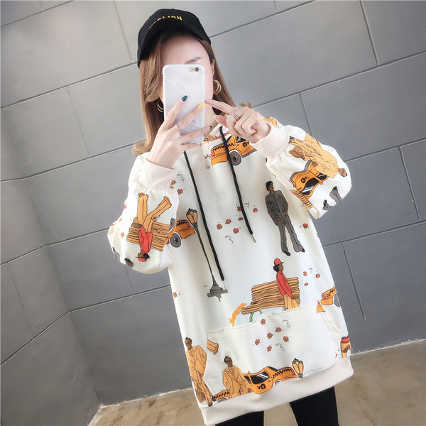 Modernūs moteriški megztiniai su gobtuvu ir raštu