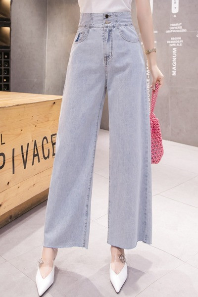 Plati sieviešu džinsi ar augstu vidukli