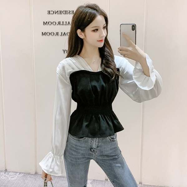 Cămașă de primăvară de damă în două culori, cu decolteu spitz