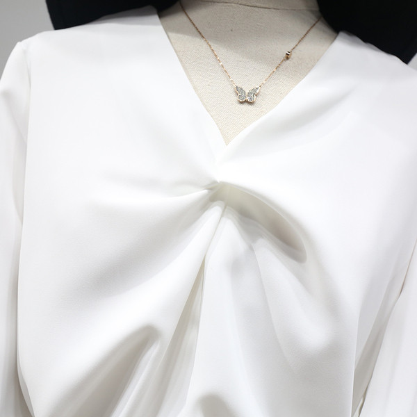 Modernūs moteriški šifoniniai marškiniai su špico iškirpte ir ilgomis rankovėmis