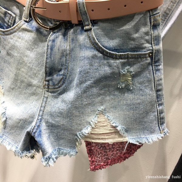 HIT Model moteriški džinsiniai šortai su blizgučiais ant kišenės