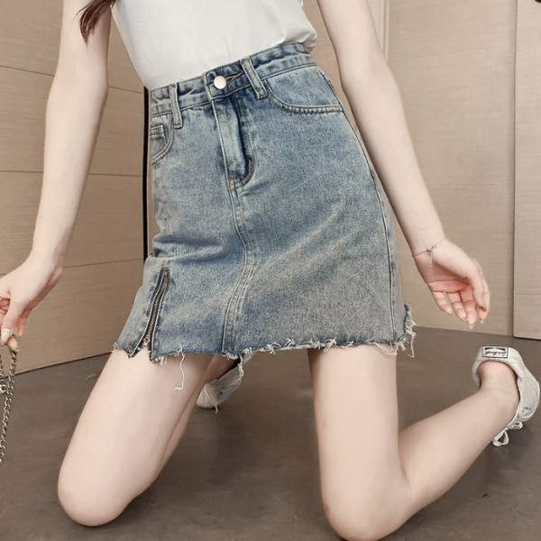 Къса ежедневна дънкова пола с цип и висока талия