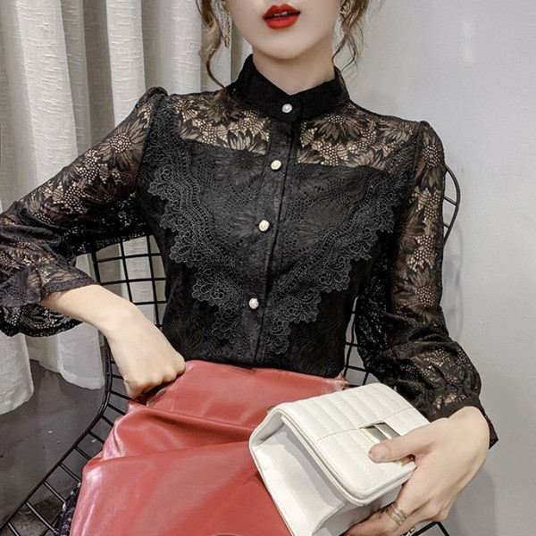 Ženska čipkasta košulja s gumbima - biseri