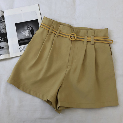 Pantaloni scurți casual de damă cu talie înaltă și curea