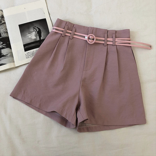 Pantaloni scurți casual de damă cu talie înaltă și curea