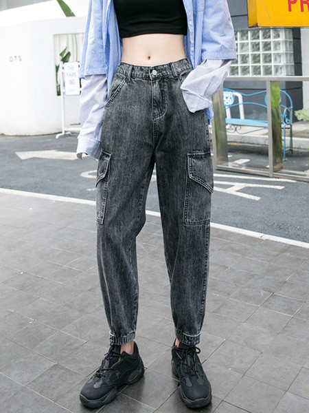 Plati sieviešu džinsi ar kabatām un elastīgu jostasvietu