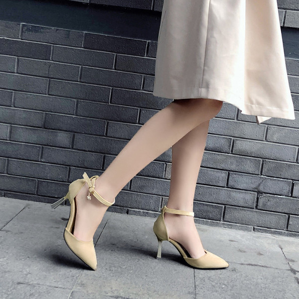 Pantofi casual dama din piele intoarsa ecologica cu curea si element metalic