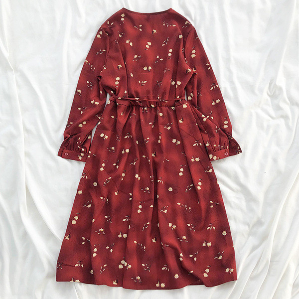 Rochie de dama de primavara cu lungime medie, model colorat si legaturi in talie