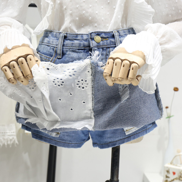 Дамска дънкова пола А-линия със скъсани мотиви