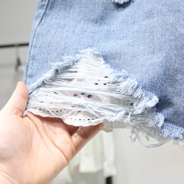 Дамска дънкова пола А-линия със скъсани мотиви