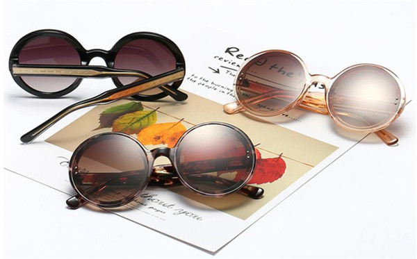 Įprasti apvalios formos moteriški akiniai nuo saulės