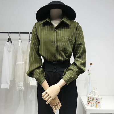 Ежедневна раирана дамска риза с джоб и класическа яка