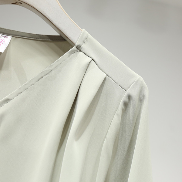 Modern női sifon ing hosszú ujjal és spitz nyakkivágással