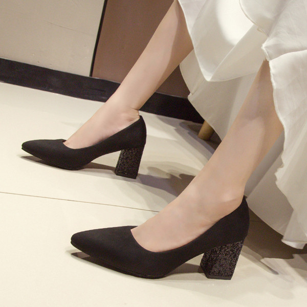 Modernūs moteriški batai 7 cm storio blizgančiu kulnu
