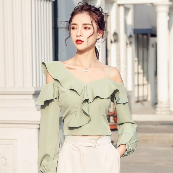 Модерна дамска блуза с паднали ръкави и къдри 