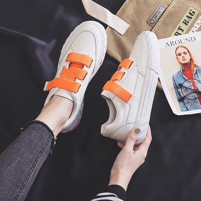 Adidasi casual dama cu talpa plate si autocolante