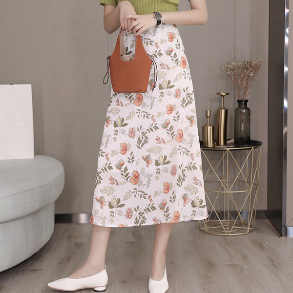 Gėlėtas moteriškas sijonas aukštu juosmeniu