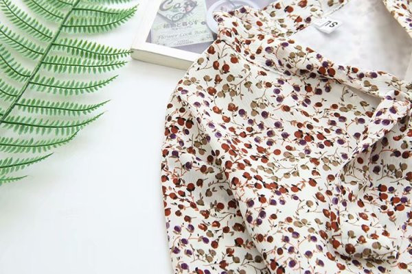 Rochie scurta dama casual cu panglica si maneci lungi