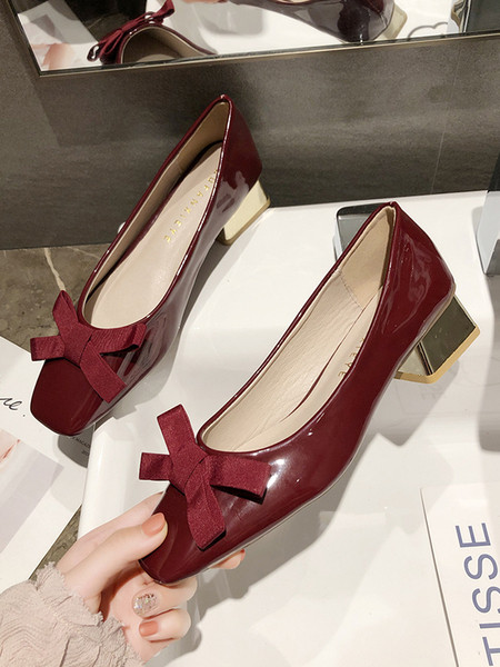 Ležerne ženske cipele s ravnim potplatom i trakom