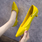 Sieviešu lakādas smailas kurpes ar 6 cm plānu papēdi