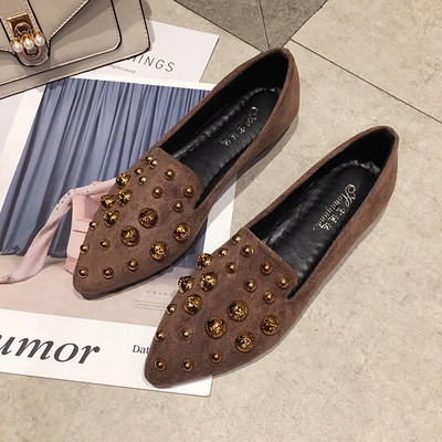 Ежедневни дамски обувки с метални елементи и равна подметка