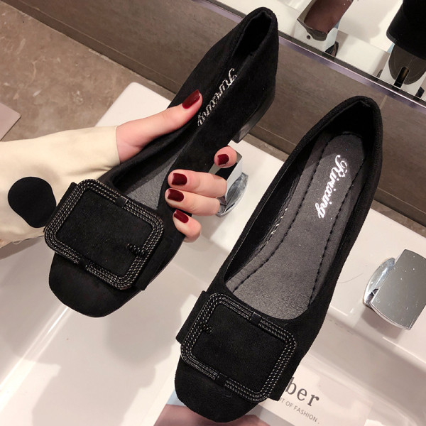 Moteriški laisvalaikio batai su 4 cm storio kulnu