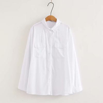 Elegantna ženska košulja s klasičnim ovratnikom i džepovima