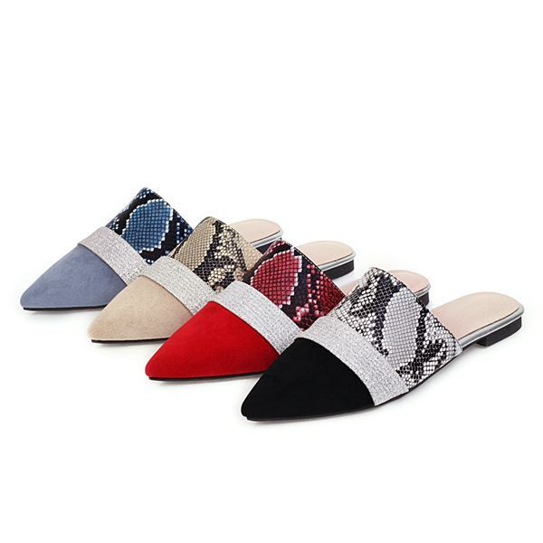 Ženske ležerne papuče na špic od eko brušene kože i animal printa