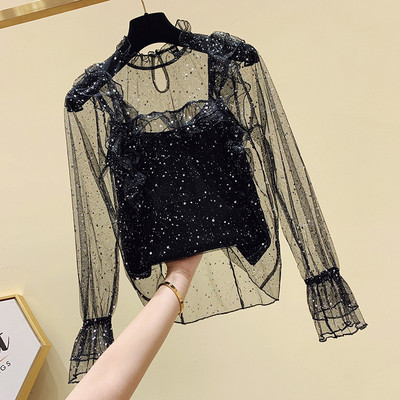 Sieviešu tilla blūze ar zemu apkakli un garām piedurknēm