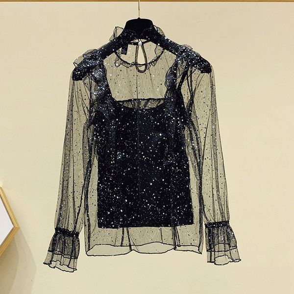 Sieviešu tilla blūze ar zemu apkakli un garām piedurknēm