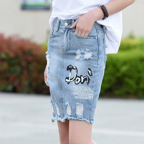 Uut mudelit sinist värvi rebenenud motiividega naiste seelik