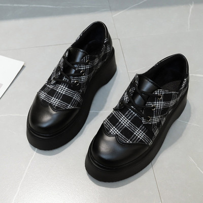 Pantofi de dama in carouri cu talpa plate si sireturi