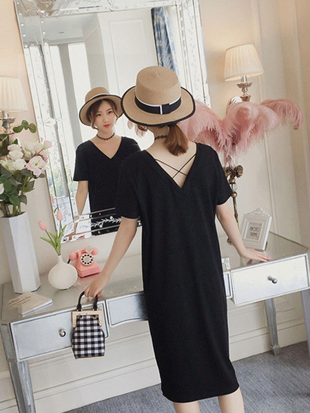 Ежедневна дамска рокля с къс ръкав и шпиц деколте