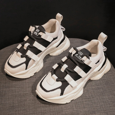 Sporta un ikdienas sieviešu kedas ar krāsainām saitēm