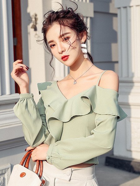 Modern női blúz hosszú ujjal és csupasz váll