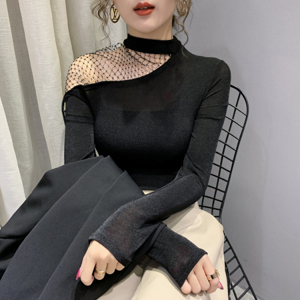 Bluză de damă modernă cu guler semi-înalt și plasă