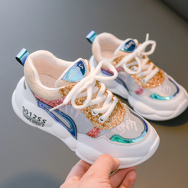 Moderne dječje tenisice s vezicama i sjajnim efektom za djevojčice