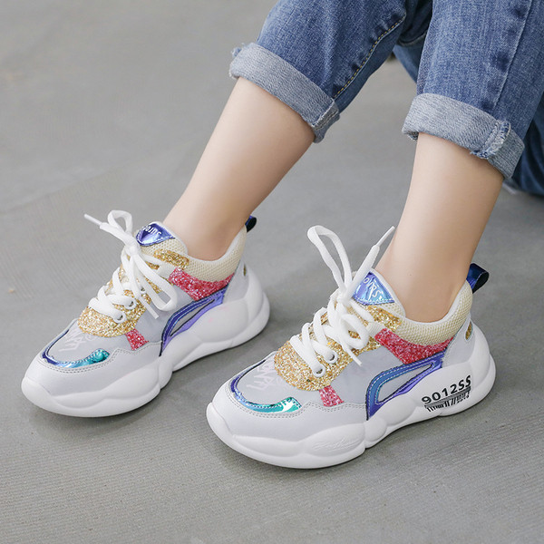 Moderne dječje tenisice s vezicama i sjajnim efektom za djevojčice