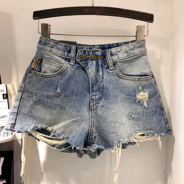 Madingi mėlyni moteriški vasariniai šortai