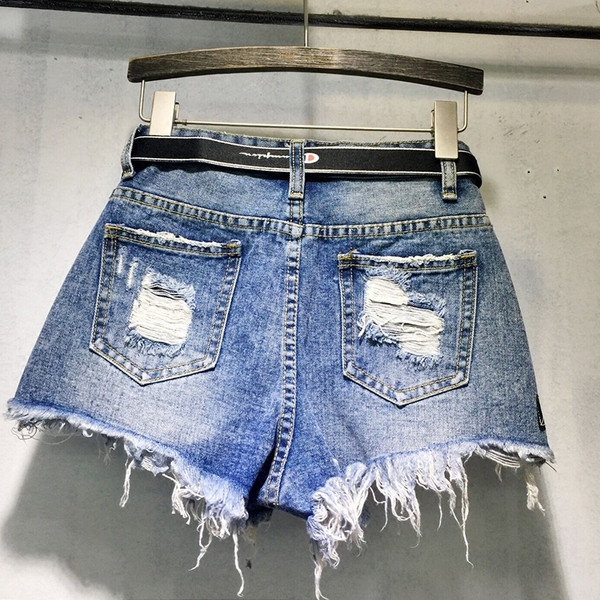 Hitid suvised naiste teksapüksid vööga