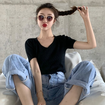 Ženska ležerna bluza s kratkim rukavima i V izrezom