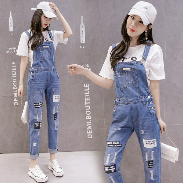 Salopetă de damă modernă din denim cu buzunare în albastru