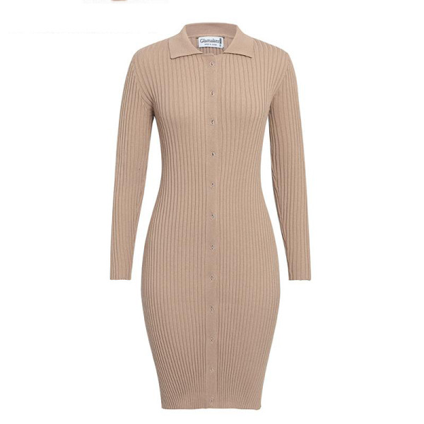 Ikdienas sieviešu īsa kleita ar klasisku apkakli, pogām un garām piedurknēm