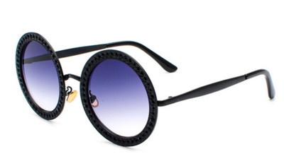 Modernas sieviešu brilles ar apaļu formu un dekorācijas akmeņiem