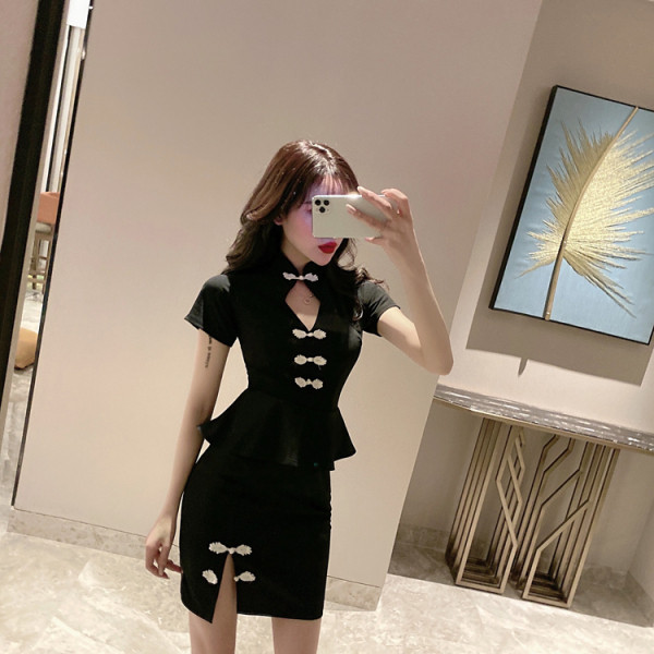 Дамска ретро рокля с цепка и къс ръкав