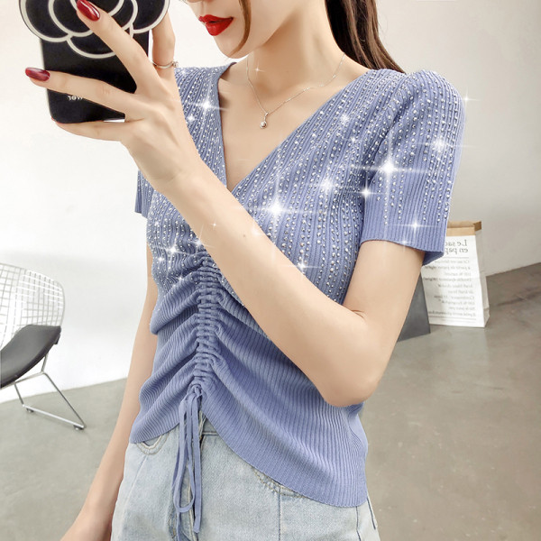 Ženska ljetna bluza s kamenčićima i V izrezom