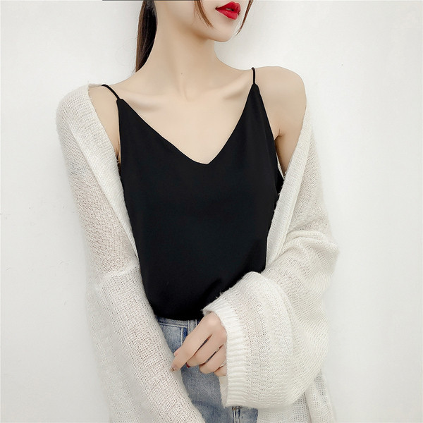 Női alkalmi sifon felső, V-nyakkal és vékony pántokkal