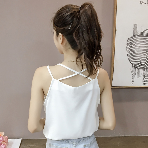 Maieu de damă din șifon cu nasturi și bretele subțiri